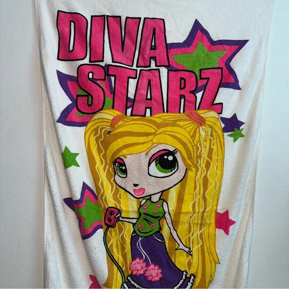 Rare Vintage 2001 Diva Starz Beach Towel